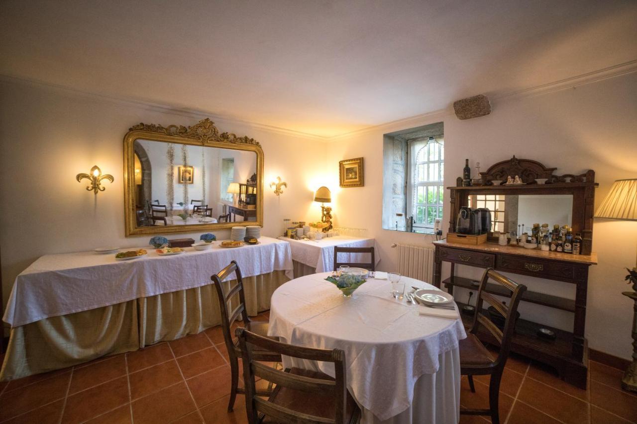 Casa Dos Assentos De Quintiaes Frühstückspension Barcelos